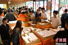 “黄庄月饼”走红中国 五仁等传统口味受追捧